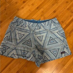 Patagonia women’s 5” baggies